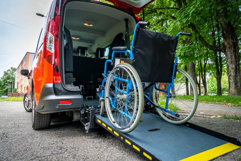 Plateformes élévatrices, guide complet pour améliorer l'accessibilité